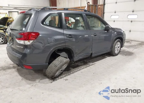 2022 Subaru Forester из США, поврежденный, VIN JF2SKACC9NH430859